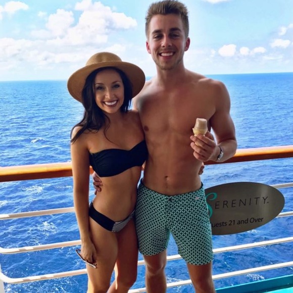 Meet your Posher, Dakota - Picture 3 of 3